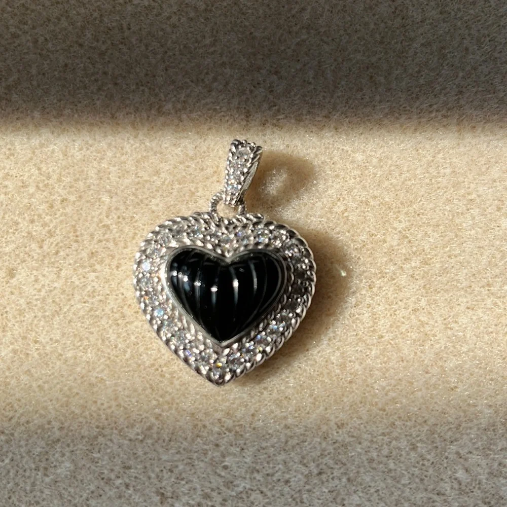 Judith Ripka sterling heart enhancer - Picture 1 of 5
